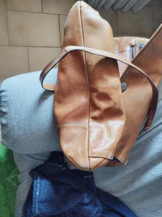 Bolso antiguo Montbuy de cuero marrón