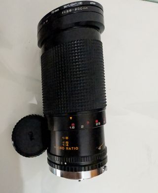 Objetivo 28-200 mm Macro montura OM.