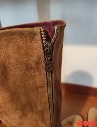 Stivali Desigual Camoscio Marrone Ricamato