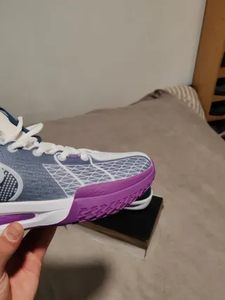 Nike Gt Cut 3 Talla 44 Azul/Morado