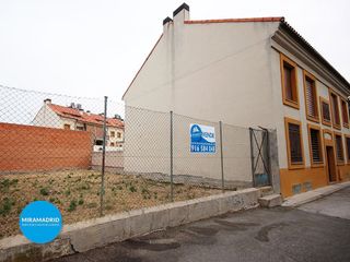 Terreno en venta en Casco Urbano en Paracuellos de Jarama