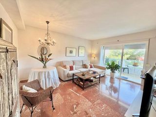 Piso en venta en Elviria en Marbella