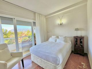Piso en venta en Elviria en Marbella