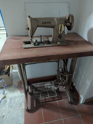 Máquina coser Singer Antigua
