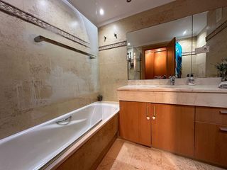 Piso en venta en Nueva Alcántara en Marbella