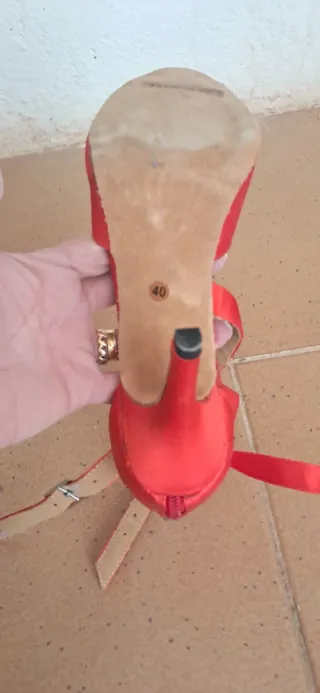 Zapatos de baile rojos