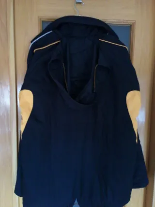 ABRIGO PUMA FEDERACIÓN HOMBRE