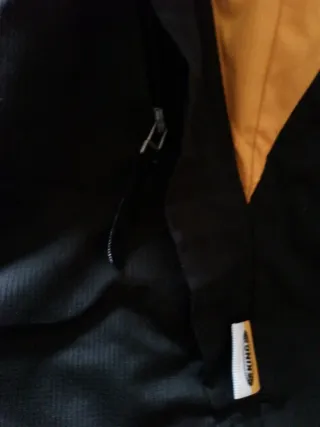 ABRIGO PUMA FEDERACIÓN HOMBRE