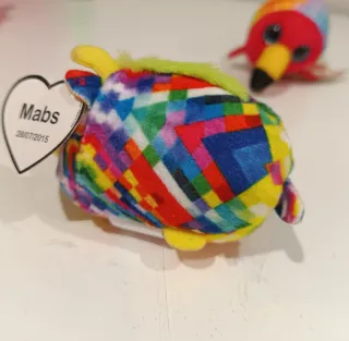 Muñecos Ty Mabs y otro