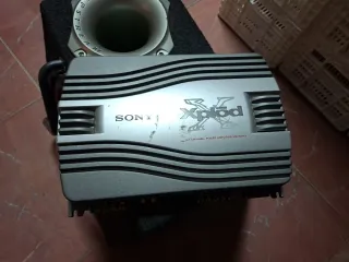 Subwoofer JBL 12" + 2 Amplificadores