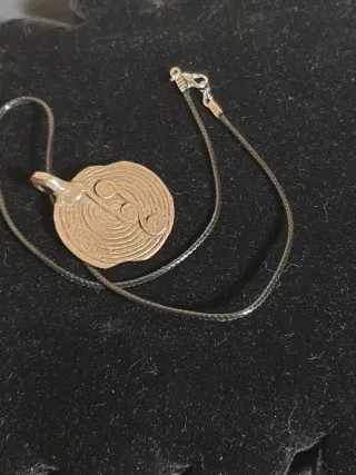 Amuleto antiguo de bronce de Burkina Faso