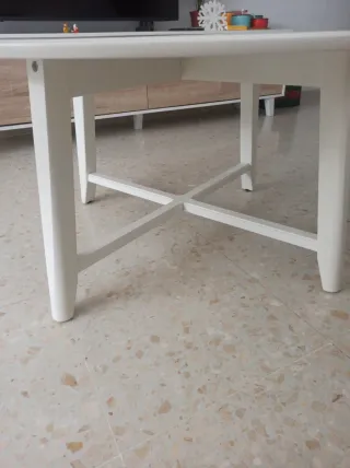 Mesa redonda blanca Ikea