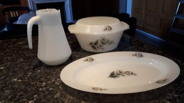 Conjunto Arcopal: Jarra, Sopera tapa y fuente