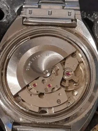 Orologio meccanico automatico vintage