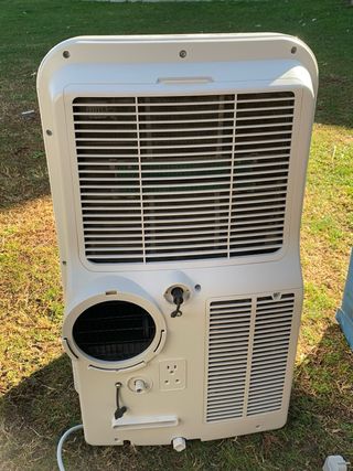 Aire acondicionado portátil Midea Frio y Calor