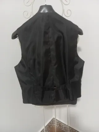 Traje de chaqueta tres piezas gris marengo