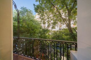 Piso en alquiler en Jerónimos en Madrid