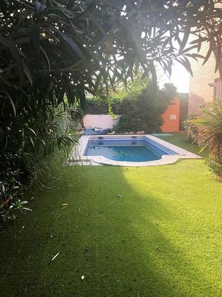 Casa adosada en alquiler en Rejas en Madrid