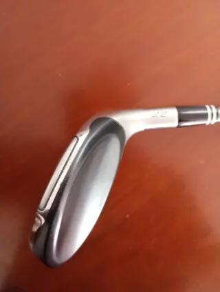 Palo de golf Cleveland HiBore 3i