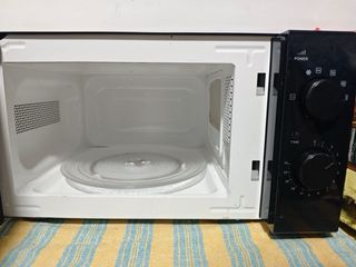 Microondas Taurus Compacto 700W + Regalo