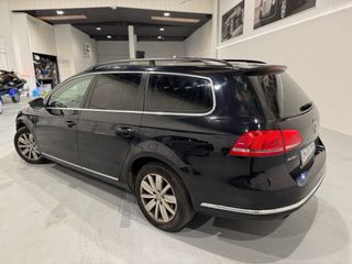 Volkswagen Passat 2012 IMPECABLE CON PEGATINA