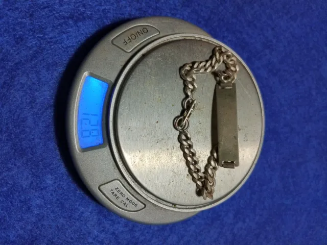 Pulsera de plata maciza con placa