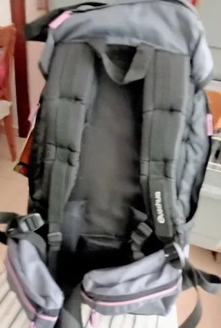 Mochila Decathlon para mujer 50L