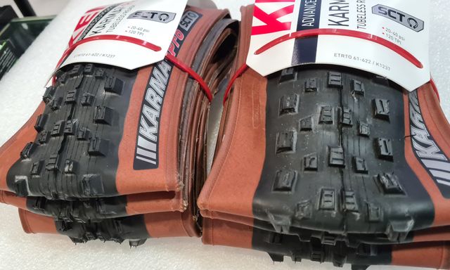 2 Coperture Kenda Karma2Pro 29x2.40 pronte per tubeless