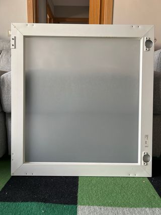 Puerta cristal GLASSVIK Ikea con tirador BILLSBRO