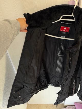 Chaqueta negra esquí