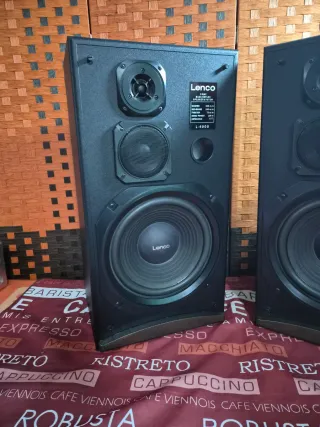 Altavoces Lenco L-4000