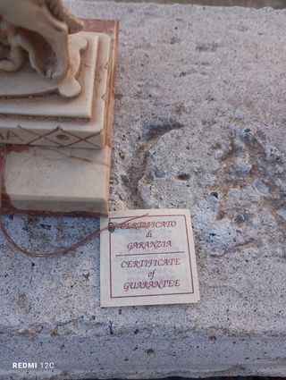 Piccola Lupa Romana con Romolo e Remo