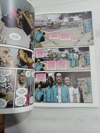 HELLBLAZER TIEMPOS DIFÍCILES CORBEN / AZZARELLO