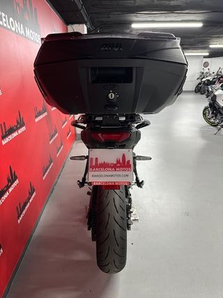 YAMAHA TRACER 9 Y-AMT DEL AÑO 2025 !!! NUEVA !!!