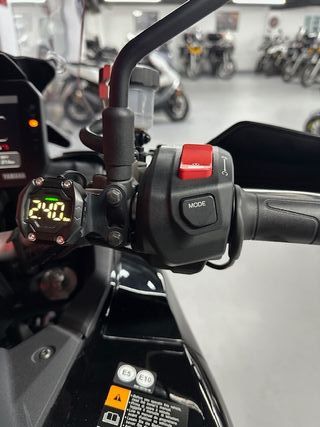 YAMAHA TRACER 9 Y-AMT DEL AÑO 2025 !!! NUEVA !!!