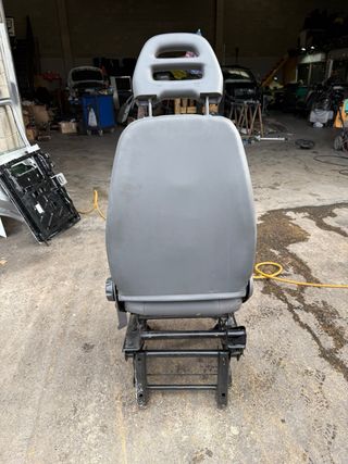 Asiento Fiat Ducato con base