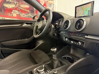 AUDI A3 2.0 TDI SPORTBACK SLINE EDITION