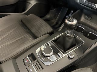 AUDI A3 2.0 TDI SPORTBACK SLINE EDITION