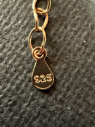 Colgante Cruz Oro Rosa y Circonitas