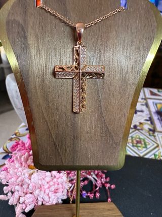 Colgante Cruz Oro Rosa y Circonitas