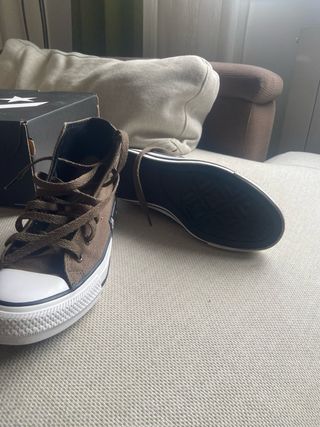 Converse Chuck Taylor Talla 35.5 Marrones