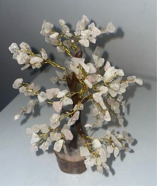 Árbol Cuarzo Rosa Base Madera