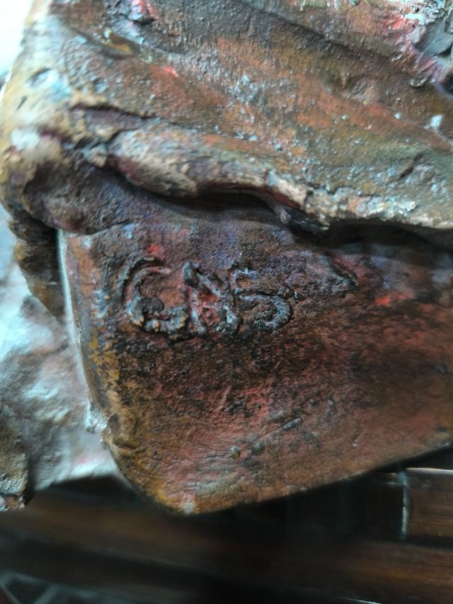 Escultura cerámica mujer desnuda. Firmada