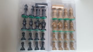 Set Piezas Ajedrez y Damas. Nuevas