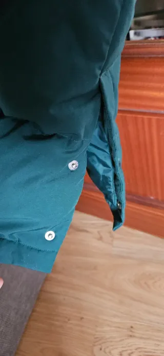 Abrigo largo de plumon para hombre. A estrenar.