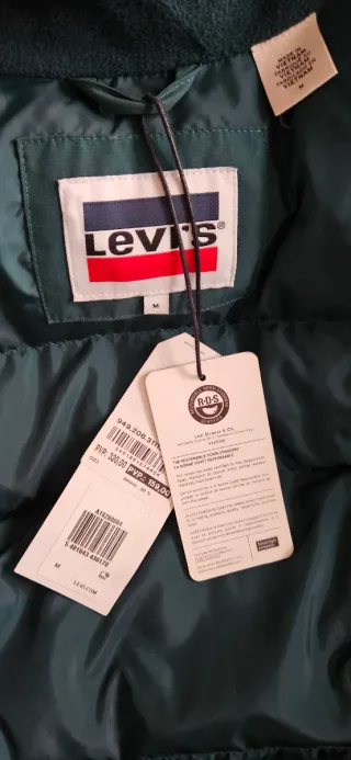 Abrigo largo de plumon para hombre. A estrenar.