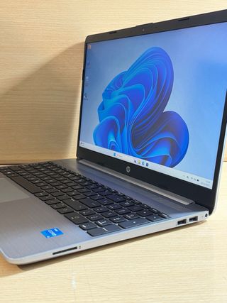 HP 250 G8 i3-11th / 8Gb / 256Gb