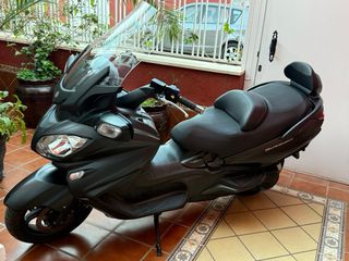 Suzuki Burgman 650 Executive. 2017