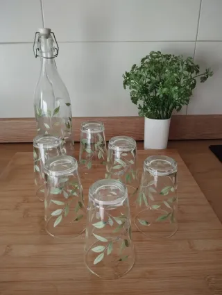 Lote 6 vasos + 1 botella decorada