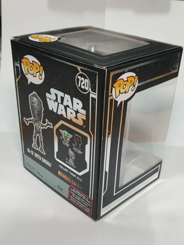 Funko Pop! IG-12 con Grogu 720 Luces y Sonidos